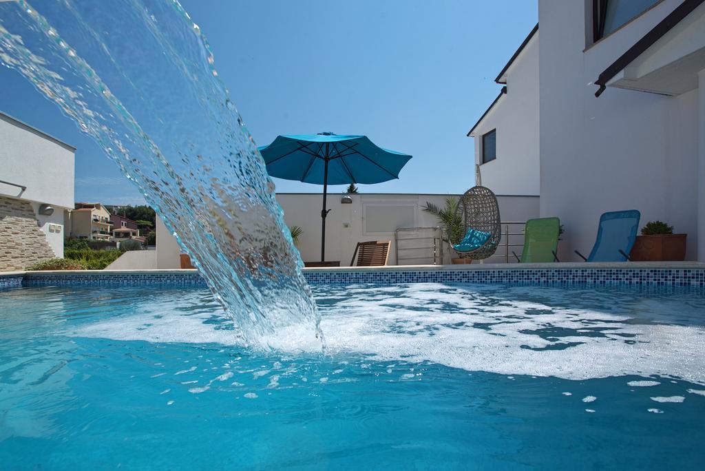 Apartment Villa Holiday II Pula Bilik gambar